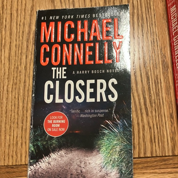 Michael Connelly Paperback Book Set - Picture 6 of 9